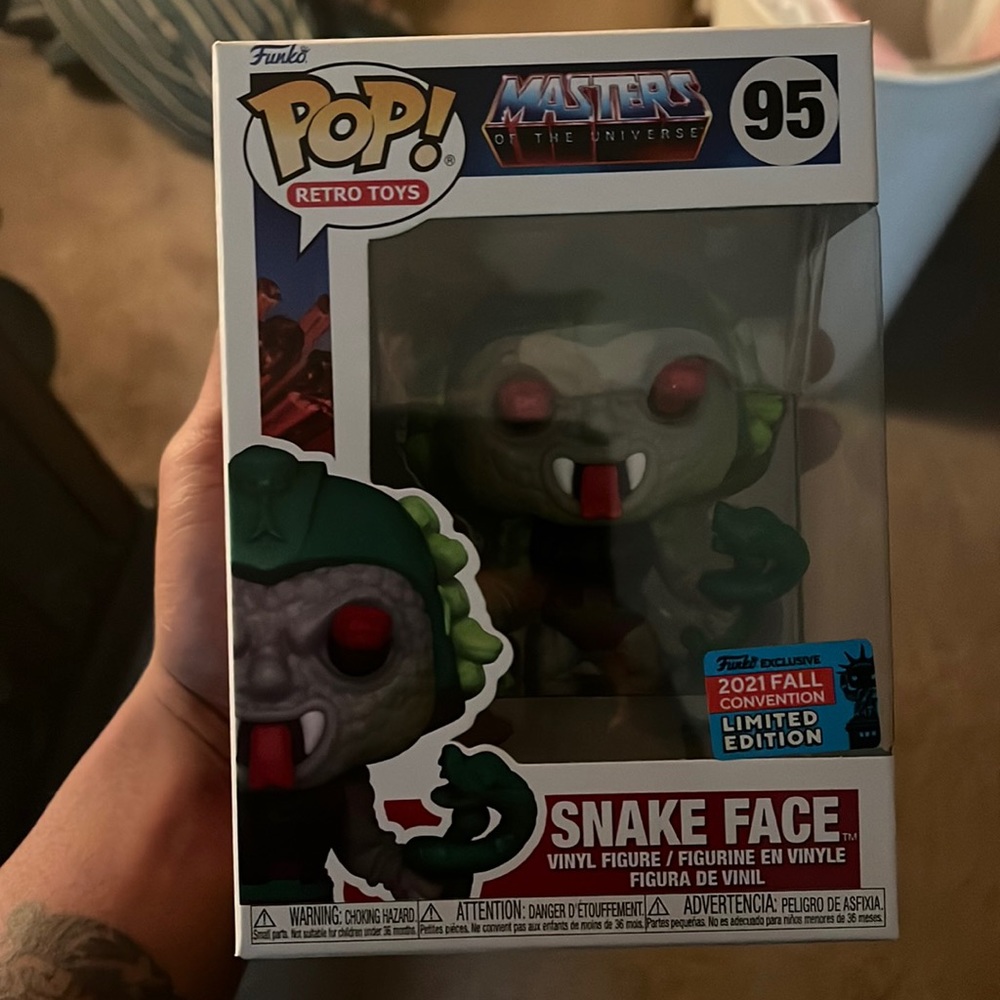 Snake face retro  pop toy